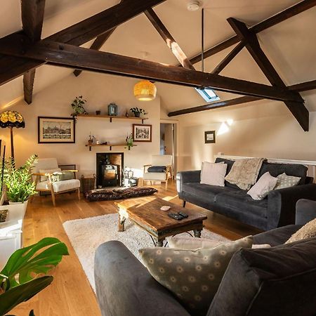 Stable Cottage Teffont Magna ภายนอก รูปภาพ